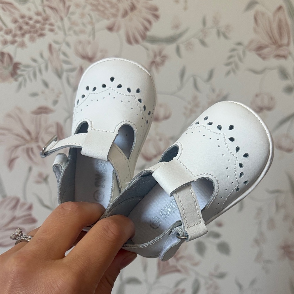 Maisonette Angel shoes - size 2 Classic White T-Strap Kids Shoes